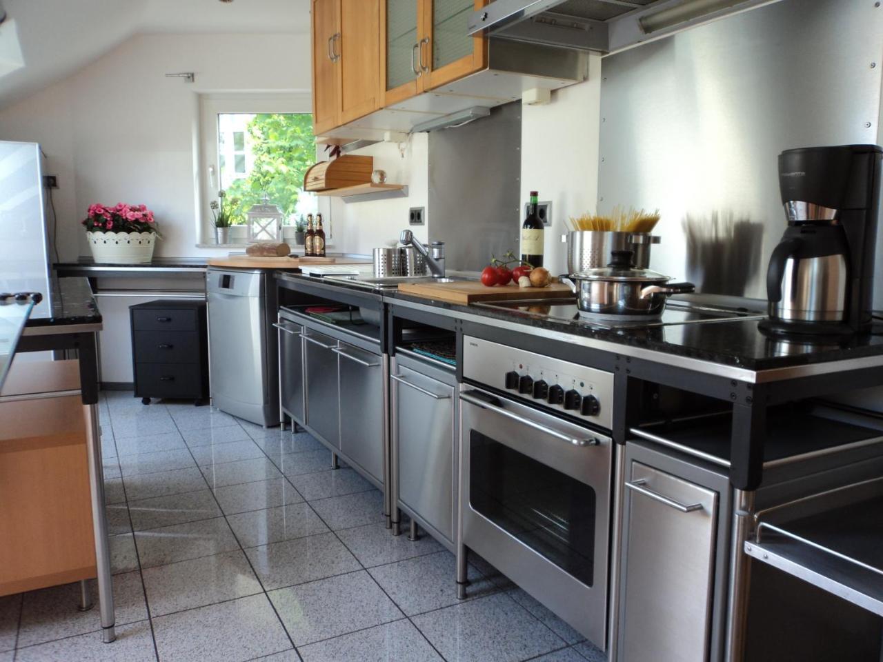 Ferienwohnung Rudolf-Lindner นอยชตัดท์ อัน เดอ ไอส์ช ภายนอก รูปภาพ