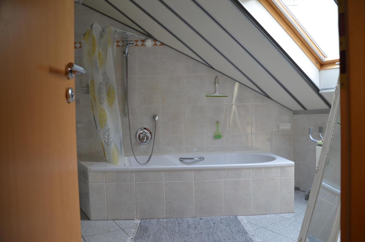 Ferienwohnung Rudolf-Lindner นอยชตัดท์ อัน เดอ ไอส์ช ภายนอก รูปภาพ